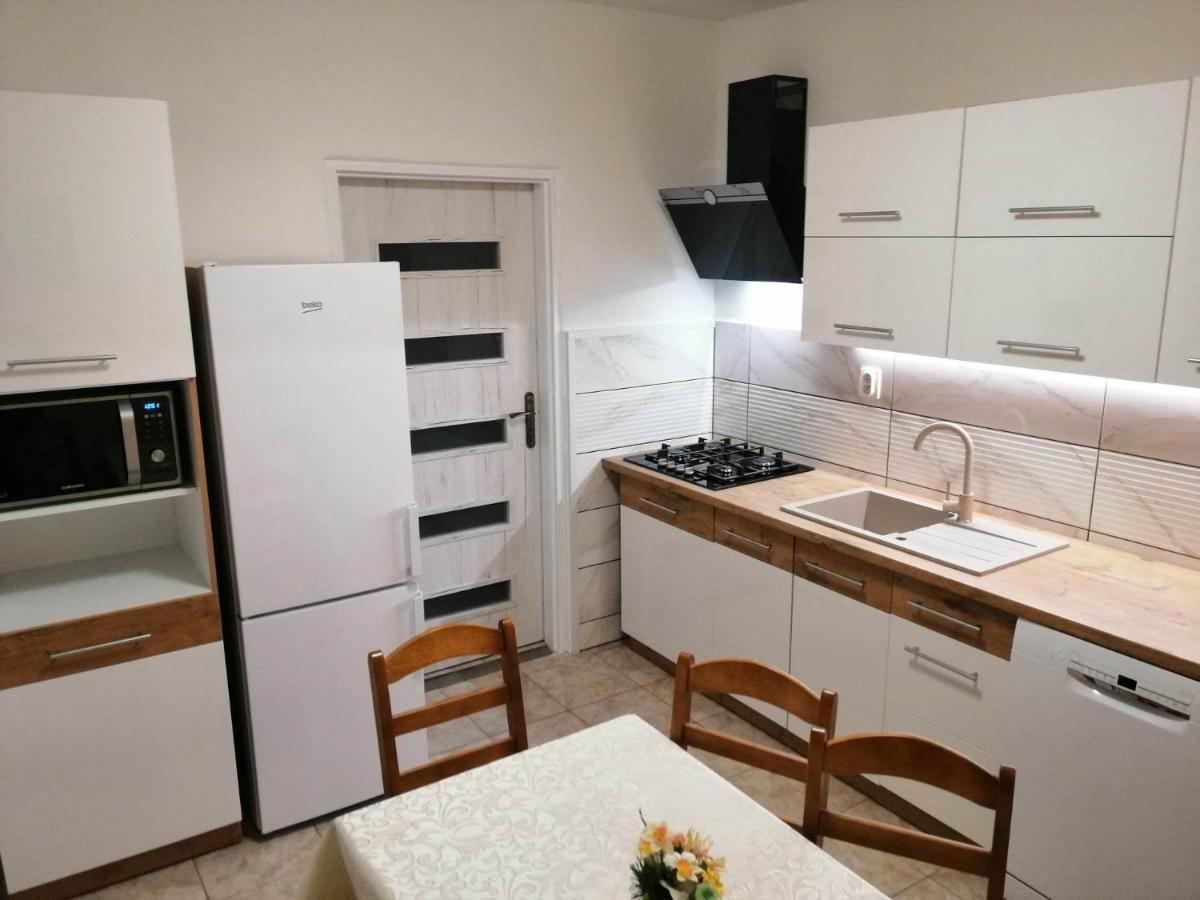 Apartman West Poprad Eksteriør billede